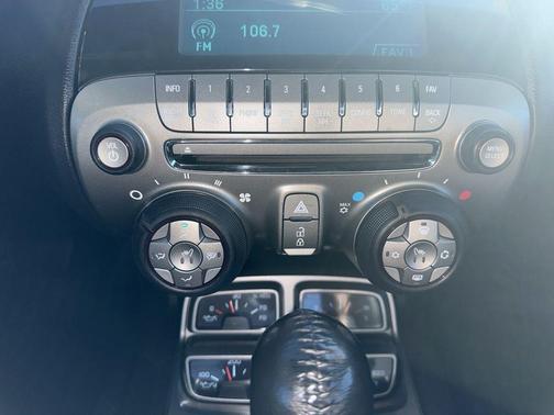 2011 Chevrolet Camaro 2LT