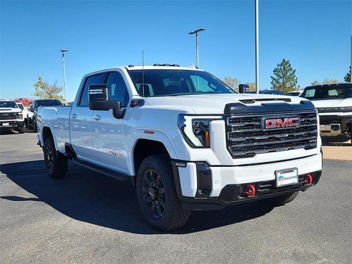 2026 GMC Sierra 2500 AT4