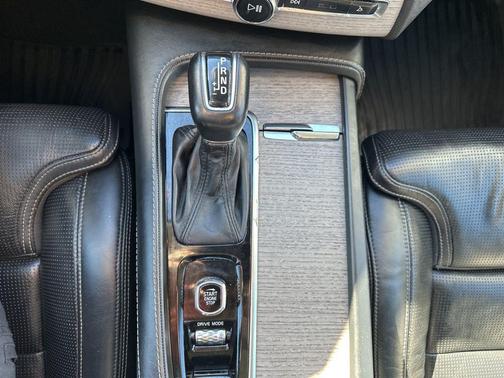 2021 Volvo XC90 T6 Inscription