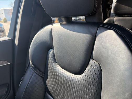 2021 Volvo XC90 T6 Inscription