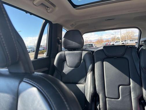 2021 Volvo XC90 T6 Inscription