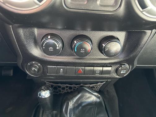 2012 Jeep Wrangler Rubicon