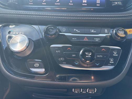 2021 Chrysler Pacifica Touring