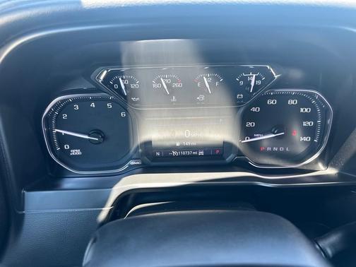 Quicksilver Metallic 2021 GMC Sierra 2500 SLE