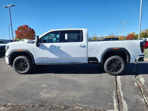 2026 GMC Sierra 2500 AT4