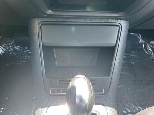 2011 Volkswagen Tiguan SE