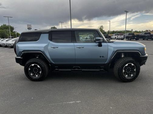 2024 GMC HUMMER EV SUV 3X
