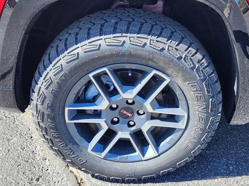2026 GMC Terrain AWD AT4