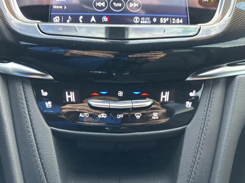 2024 Cadillac XT6 Sport AWD