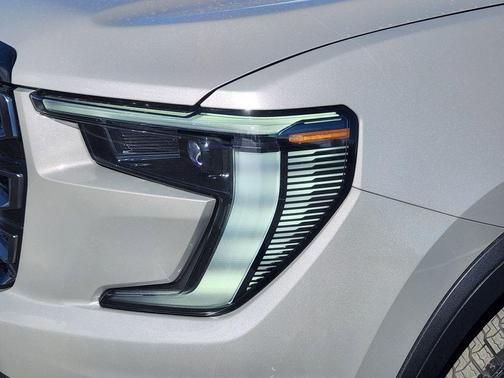 2026 GMC Acadia AT4 AWD