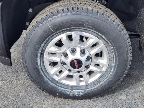 2026 GMC Sierra 2500 Pro