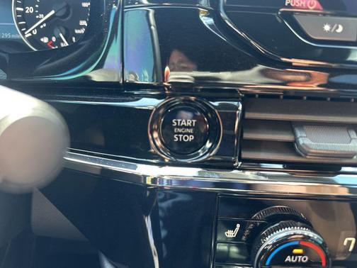 2025 Nissan Pathfinder Rock Creek 4WD