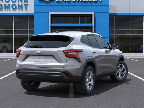 2025 Chevrolet Trax LS