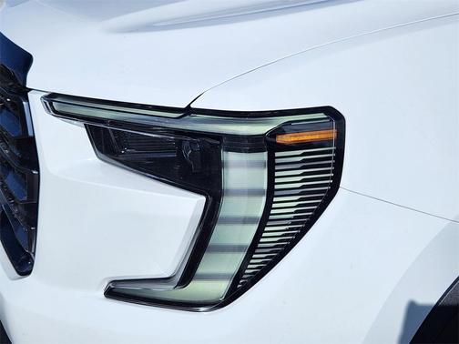 2026 GMC Acadia AT4 AWD