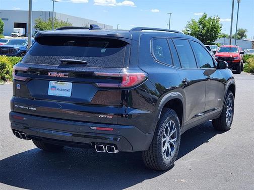 2025 GMC Acadia AWD AT4
