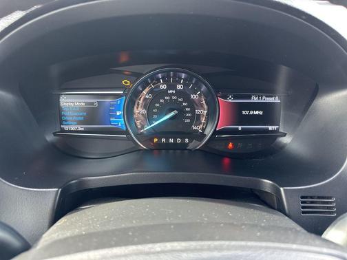 White Platinum 2017 Ford Explorer sport