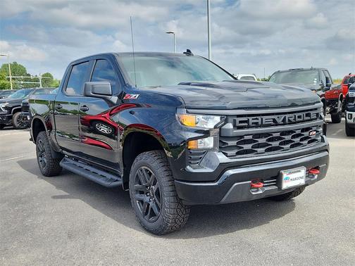 2025 Chevrolet Silverado 1500 Custom Trail Boss