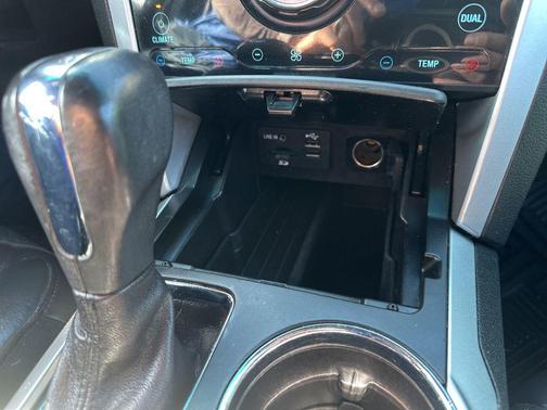 Tuxedo Black Metallic 2015 Ford Explorer Limited