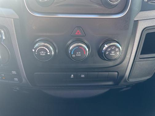 2018 RAM 1500 Tradesman/Express