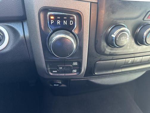 2018 RAM 1500 Tradesman/Express