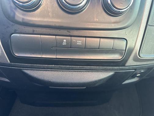 2018 RAM 1500 Tradesman/Express