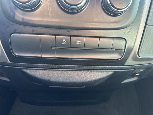 2018 RAM 1500 Tradesman/Express