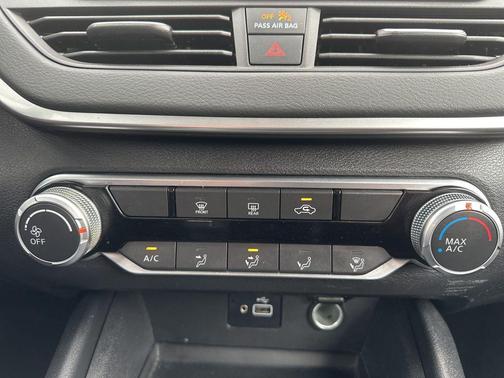 Deep Blue Pearl 2022 Nissan Altima S FWD