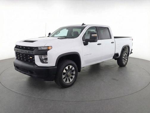 Summit White 2021 Chevrolet Silverado 2500 Custom