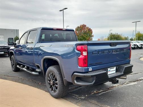 2026 Chevrolet Silverado 2500 Custom