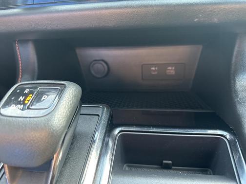 2023 Nissan Pathfinder Rock Creek 4WD