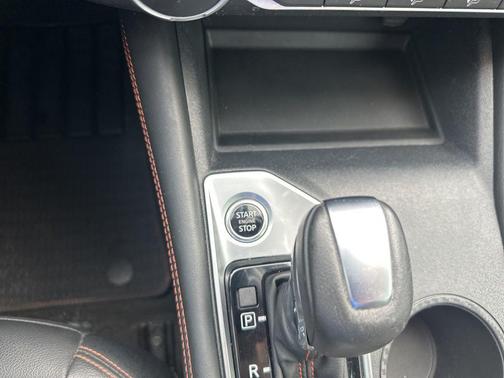 Super Black Clearcoat 2022 Nissan Altima SR Intelligent AWD