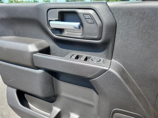 2025 GMC Sierra 2500 Base