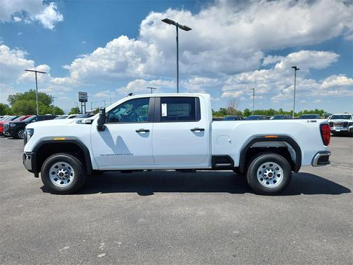 2025 GMC Sierra 2500 Base