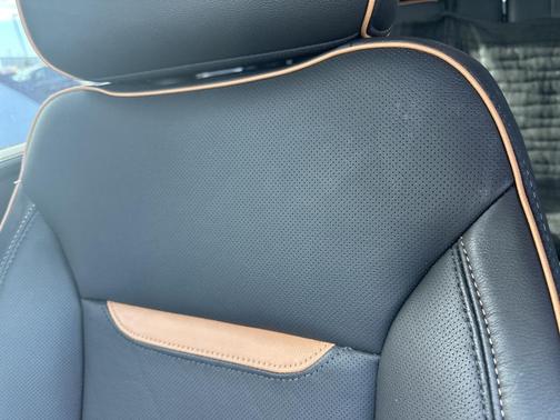 2024 GMC Yukon 4WD AT4