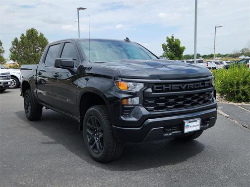 2025 Chevrolet Silverado 1500 Custom Trail Boss