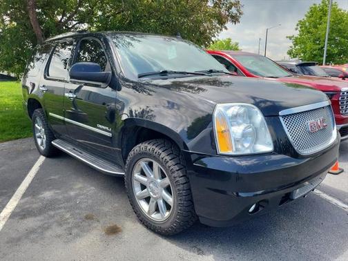 2011 GMC Yukon Denali