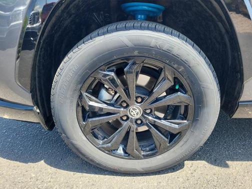 2023 Toyota RAV4 Hybrid SE