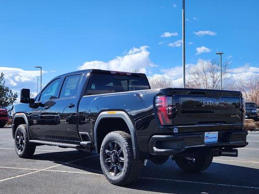 2026 GMC Sierra 2500 AT4