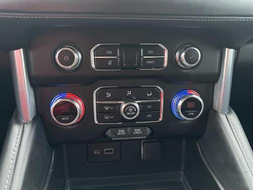 2021 GMC Yukon SLE