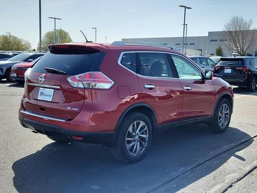 2016 Nissan Rogue SL