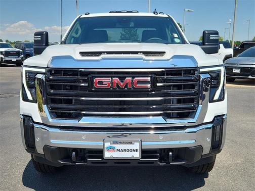 2025 GMC Sierra 2500 Base