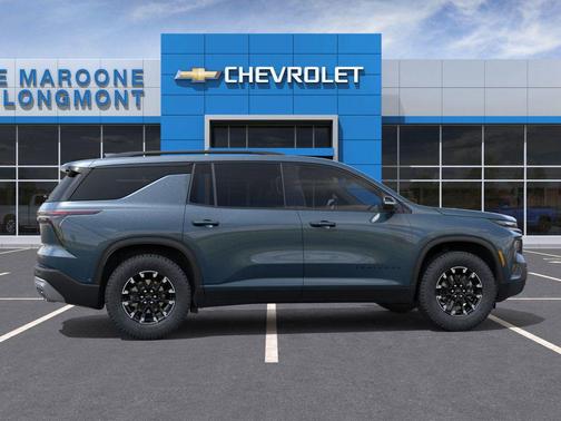 Lakeshore Blue Metallic 2026 Chevrolet Traverse AWD Z71