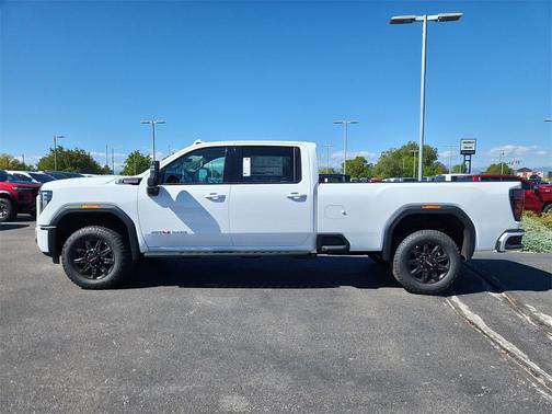 2026 GMC Sierra 2500 AT4