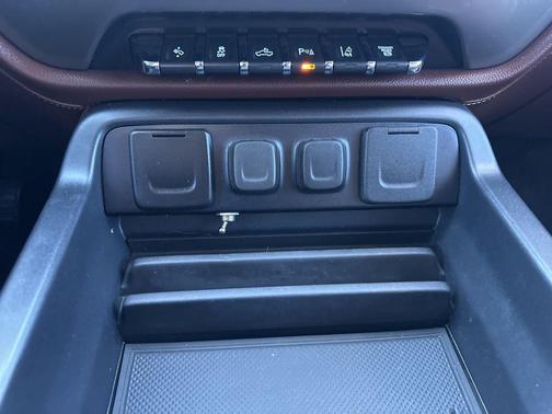 2019 Chevrolet Silverado 3500 High Country