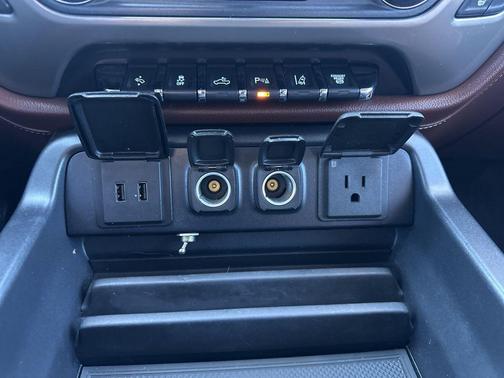 2019 Chevrolet Silverado 3500 High Country