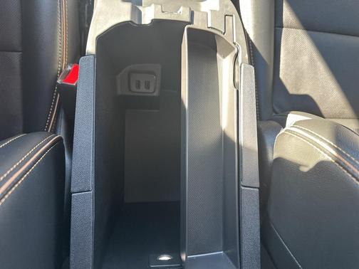 2023 GMC Terrain AWD AT4