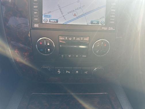 2011 GMC Yukon Denali