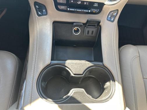 2018 GMC Yukon XL SLT