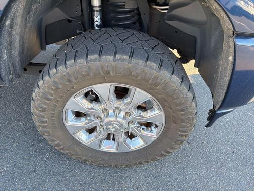 Patriot Blue Pearlcoat 2022 RAM 2500 Limited Crew Cab 4x4 6'4' Box