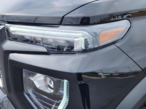 Onyx Black 2026 GMC Canyon AT4